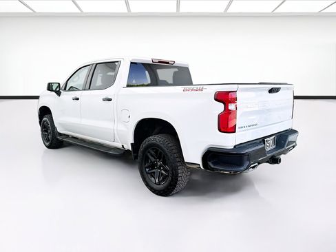 Used 2024 Chevrolet Silverado 1500 LT Trail Boss w/ Protection Package AWD/4WD image 6