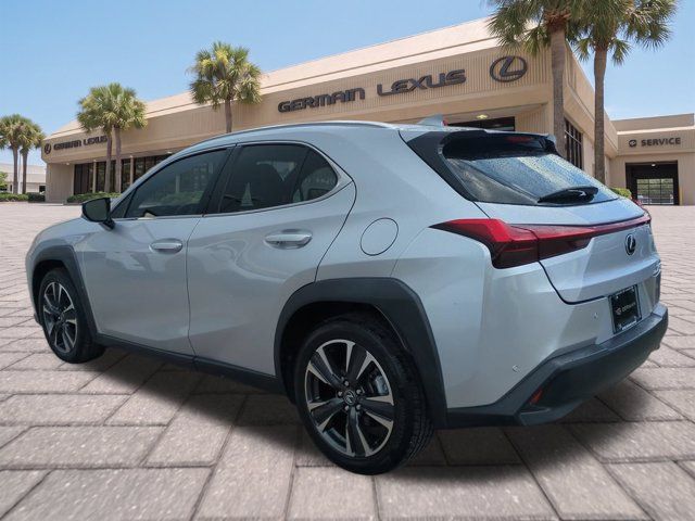 Used 2019 Lexus UX 200 w/ Accessory Package 2 FWD image 6