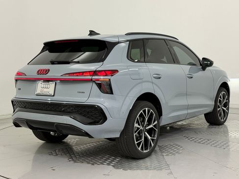 New 2026 Audi Q3 quattro 2.0T image 9
