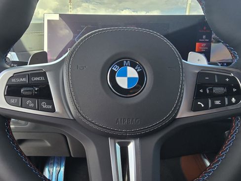 New 2026 BMW X5 M60i AWD/4WD image 21