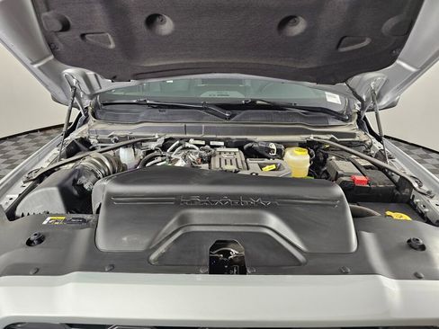 New 2026 RAM 3500 Big Horn AWD/4WD image 12