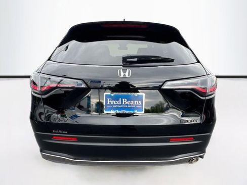 Certified 2026 Honda HR-V Sport image 24