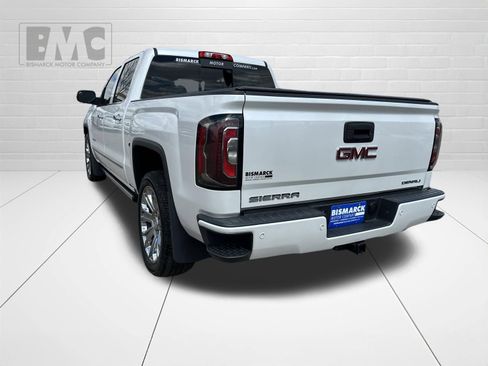 Used 2017 GMC Sierra 1500 Denali w/ Denali Ultimate Package AWD/4WD image 4