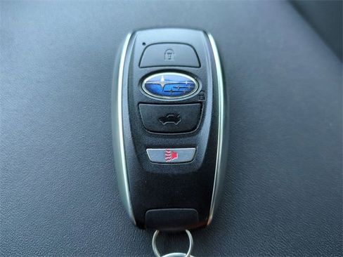 Used 2023 Subaru Outback Limited image 37