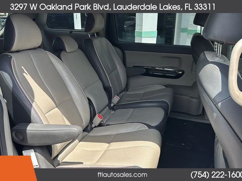 Used 2015 Kia Sedona EX FWD image 49