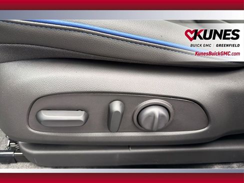 New 2026 Buick Envista Sport Touring w/ Convenience I Package image 36