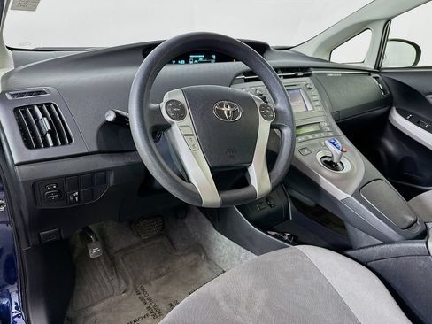 Used 2013 Toyota Prius Two FWD image 10