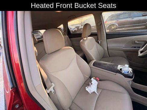 Used 2012 Toyota Prius V Five image 16