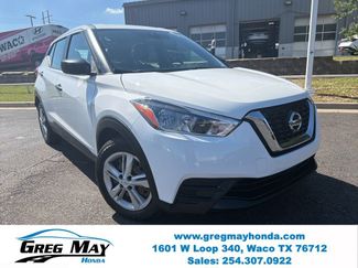 Used 2020 Nissan Kicks S video 1