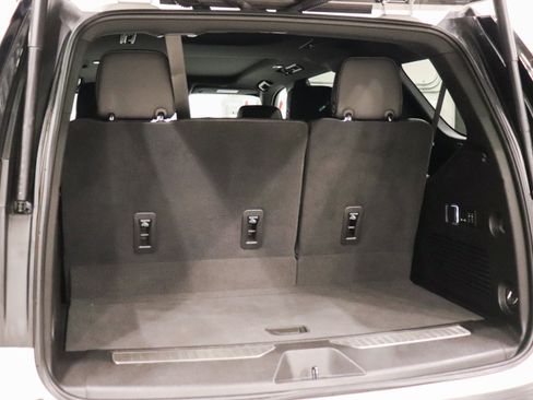 Used 2022 Chevrolet Tahoe RST w/ Sport Performance Package image 10