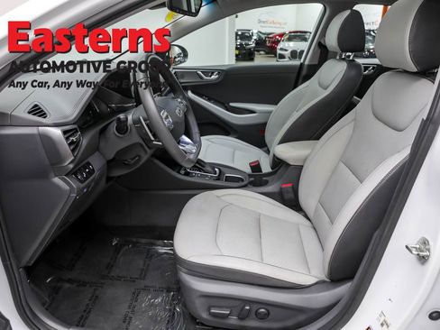 Used 2022 Hyundai Ioniq Limited image 14