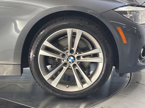 Used 2018 BMW 330i Sedan w/ Convenience Package image 12