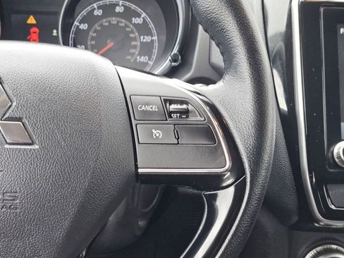 Used 2025 Mitsubishi Outlander Sport SE AWD/4WD image 25