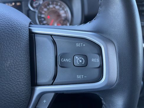 Used 2023 RAM 1500 Big Horn image 21