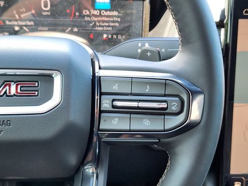 New 2027 GMC Terrain AT4 w/ Convenience Package III AWD/4WD image 18