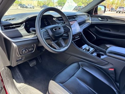 Used 2024 Jeep Grand Cherokee Limited 4xe AWD/4WD image 18