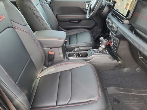 New 2026 Jeep Gladiator Rubicon image 13