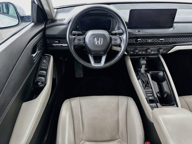 Certified 2024 Honda Accord Touring image 4