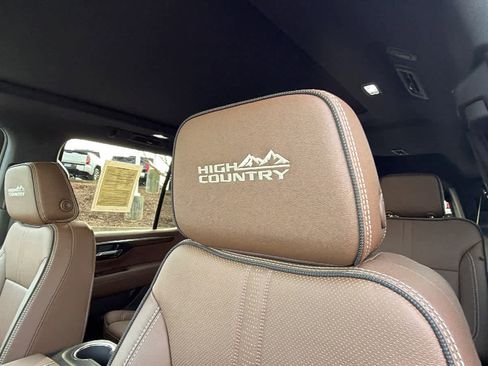 Used 2025 Chevrolet Tahoe High Country w/ Sun And Tow Package image 11