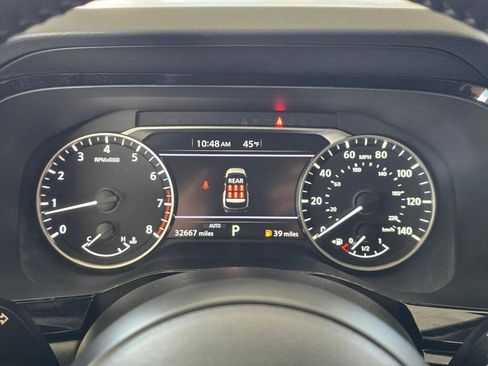 Used 2025 Nissan Pathfinder SV AWD/4WD image 26