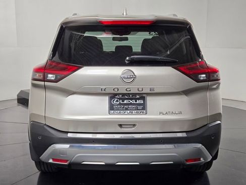 Used 2023 Nissan Rogue Platinum image 5