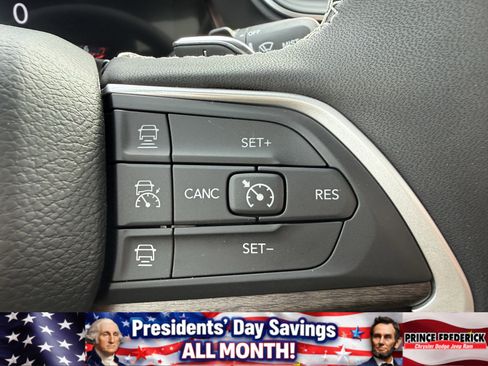 New 2025 Jeep Grand Cherokee Limited image 22