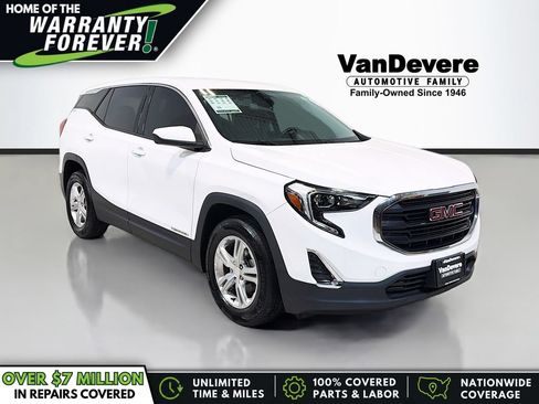 Used 2020 GMC Terrain SLE FWD image 1