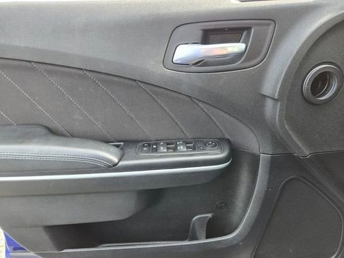 Used 2022 Dodge Charger R/T w/ Performance Handling Group image 30