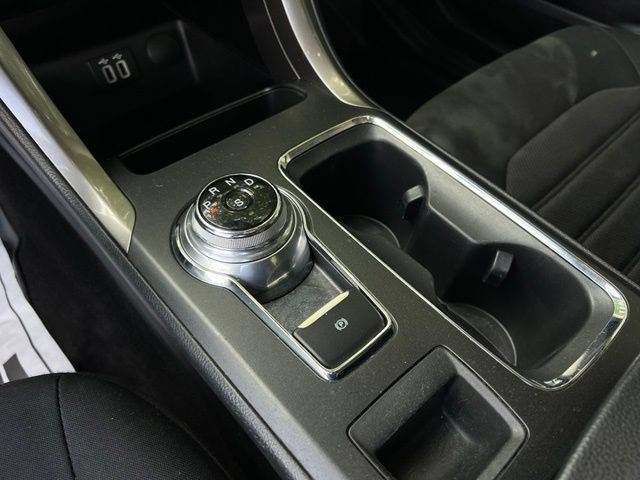 Used 2019 Ford Fusion SE AWD/4WD image 35