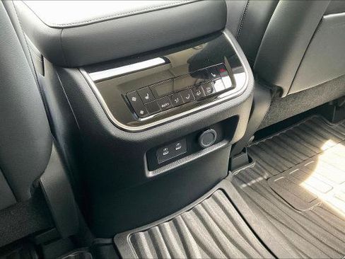 Certified 2025 INFINITI QX80 Pure AWD/4WD image 10