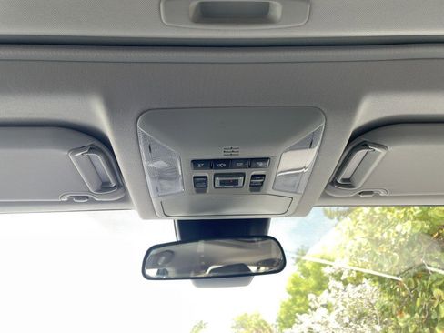 Used 2020 Toyota RAV4 XLE w/ Convenience Package FWD image 20