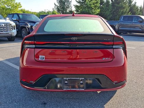Certified 2024 Toyota Prius XLE FWD image 5