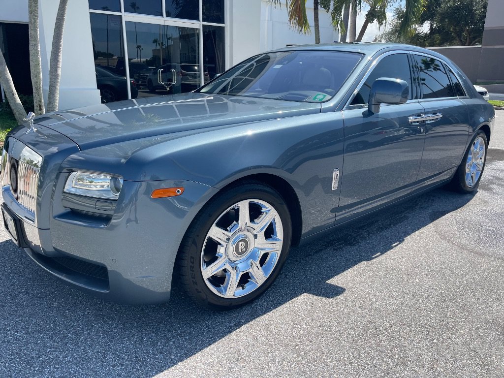 Used 2011 Rolls-Royce Ghost RWD image 36