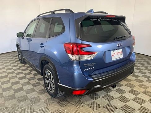 Used 2021 Subaru Forester Premium w/ Popular Package #1 AWD/4WD image 5