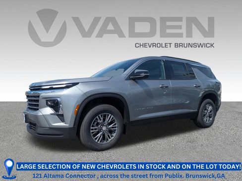New 2026 Chevrolet Traverse LT FWD image 1