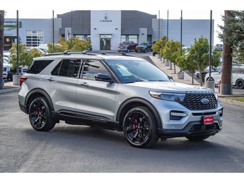 Used 2020 Ford Explorer ST w/ ST Street Pack AWD/4WD image 2