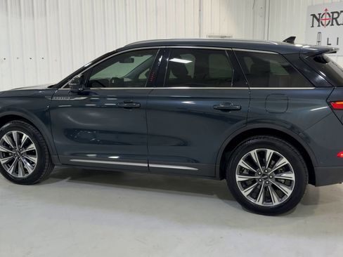 Used 2022 Lincoln Corsair Reserve w/ Equipment Group 201A image 7