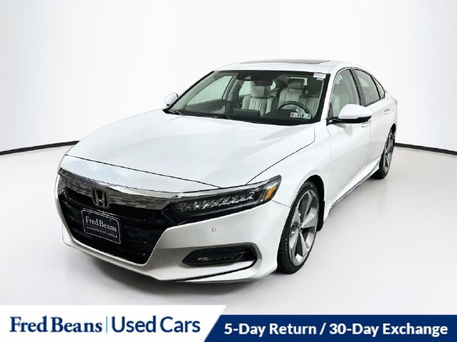 Used 2018 Honda Accord Touring image 3