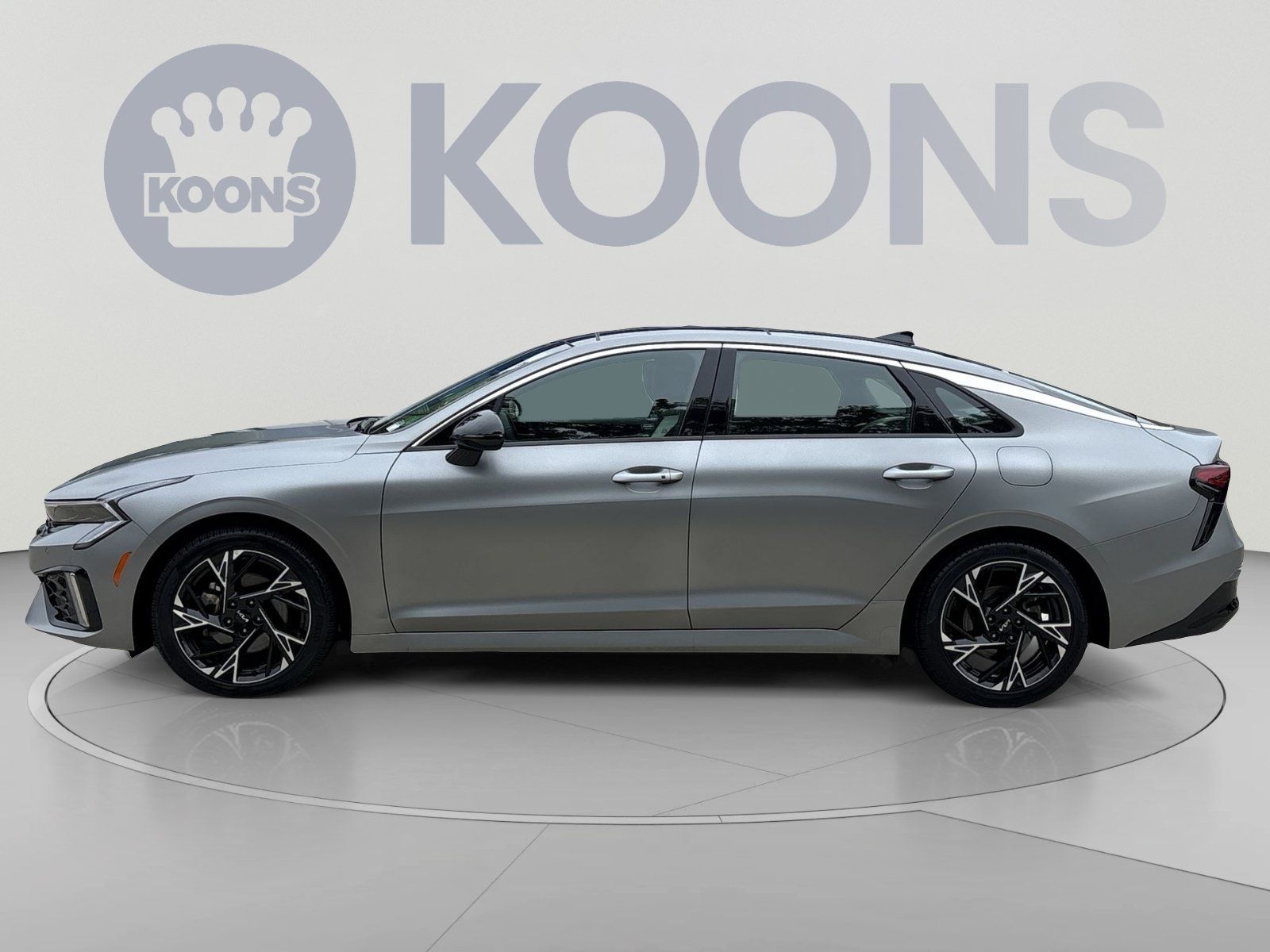 Used 2025 Kia K5 GT-Line w/ GT-Line Premium Package AWD/4WD image 2