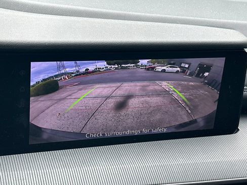 Used 2025 Nissan Murano SV AWD/4WD image 18