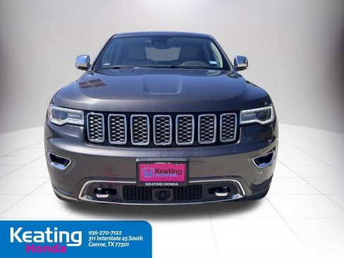 Used 2018 Jeep Grand Cherokee Overland RWD image 3