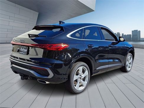 New 2025 Audi Q5 2.0T Premium Plus image 4