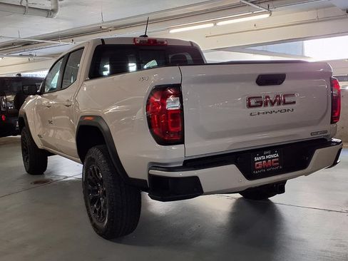 New 2026 GMC Canyon Elevation w/ Convenience Package AWD/4WD image 9