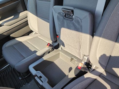 New 2026 GMC Sierra 1500 Elevation image 33