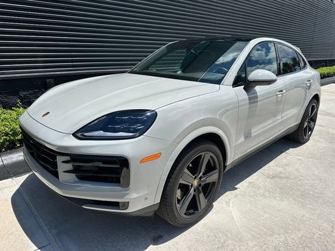Certified 2026 Porsche Cayenne Coupe AWD/4WD image 7