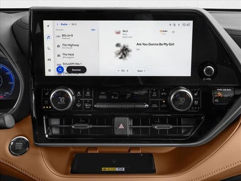 New 2026 Toyota Highlander Platinum image 7