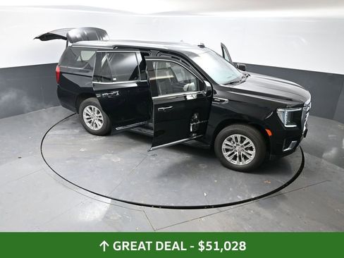 Used 2024 GMC Yukon SLT AWD/4WD image 62