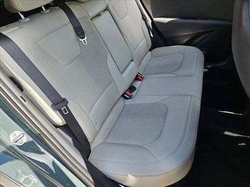 Used 2023 Kia Niro EX FWD image 19