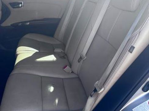 Used 2013 Toyota Avalon Limited image 6