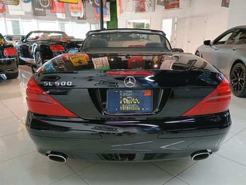 Used 2006 Mercedes-Benz SL 500 image 4